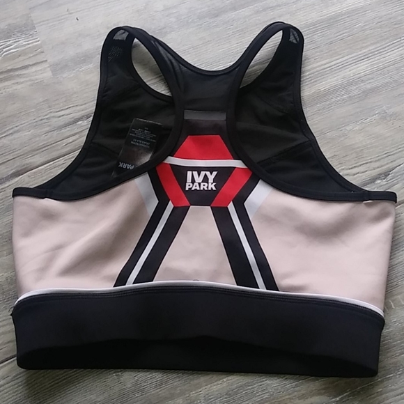 IVY PARK. sport bra - Picture 2 of 3